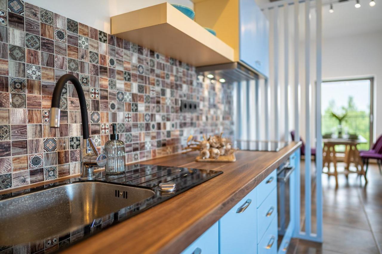 Laskara Garden Apartment By Prague Forest Nove Jirny Ngoại thất bức ảnh