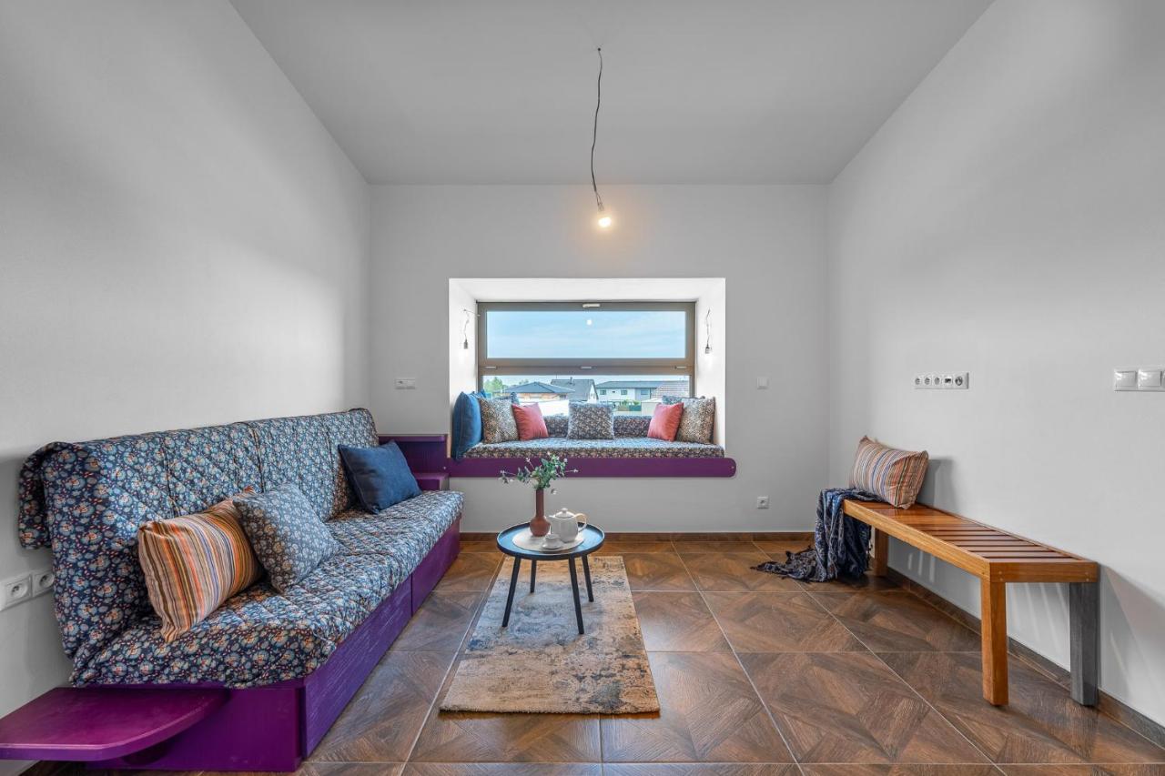 Laskara Garden Apartment By Prague Forest Nove Jirny Ngoại thất bức ảnh
