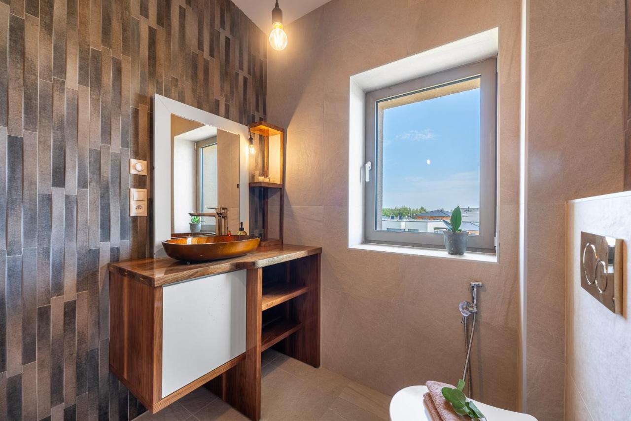 Laskara Garden Apartment By Prague Forest Nove Jirny Ngoại thất bức ảnh